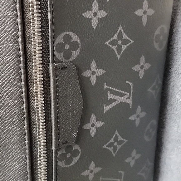 LoUiS VuItToN DiScOvErY BaCkPaCk GM. - Picture 9 of 13